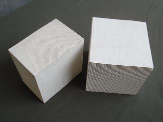 Alumina Cordierite Ceramic Honeycomb Monolith Heat Exchanger for Rto