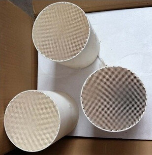 Honeycomb Ceramic Diesel Particulate Filter Cordierite DPF
