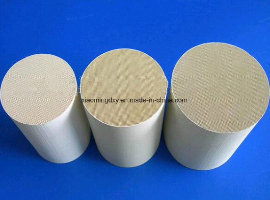 Ceramic Substrate for Catalytic Converter Cordierite Honeycomb Ceramic Substrate
