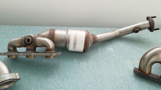 Metal/Ceramic Honeycomb Catalyst Catalytic Converter for Auto Exhaust System