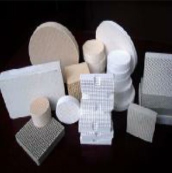 Vehicle/Car/Engine Used Ceramic Honeycomb Substrate