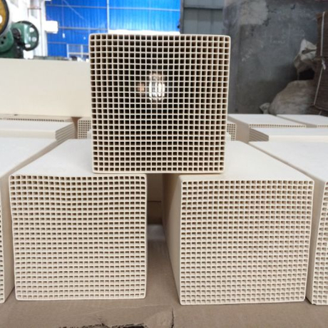 Cordierite, Mullite, Corundum-Mullite, Alumina Honeycomb Ceramic Heater for  Rto