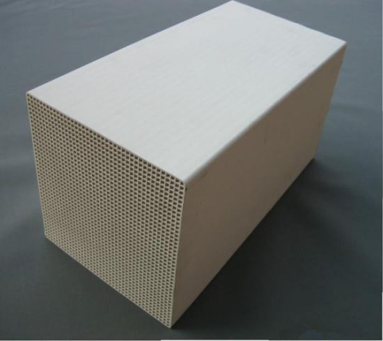 Different Shapes of Ceramic Honeycomb Cordierite Substrate as Car Catalyst